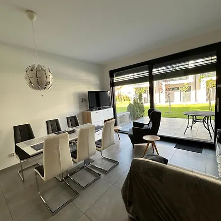 Apartment Jodlowa 10a *